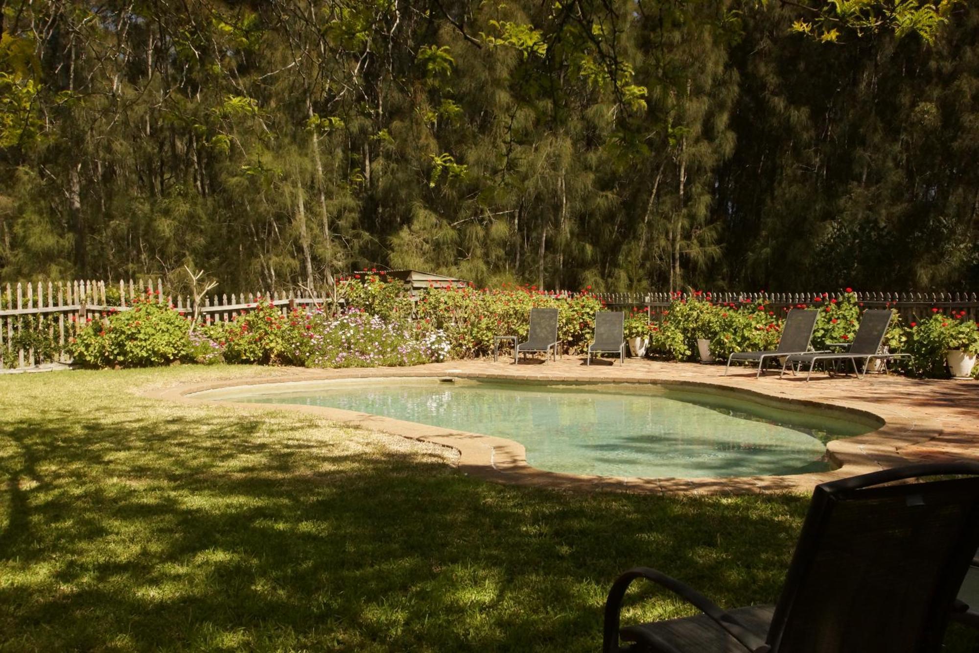 The Carriages Boutique Hotel And Vineyard Pokolbin Exterior photo